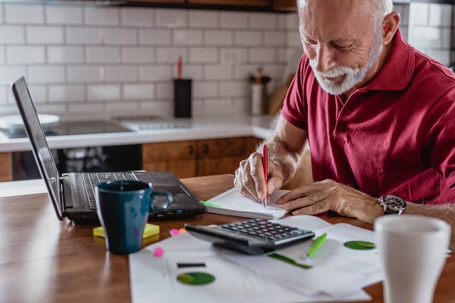 Indépendants et pensions extralégales: attention, danger!