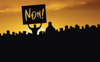 La colère monte au sein de la société: l'heure de la désobéissance civile