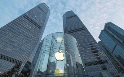 Apple lâche du lest et fait des concessions