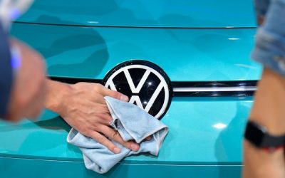 Volkswagen: la transition électrique menace 30.000 emplois