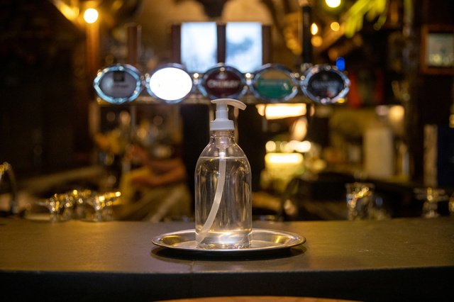 Codeco: l'horeca soulagé, les discothèques satisfaites, le secteur événementiel critique