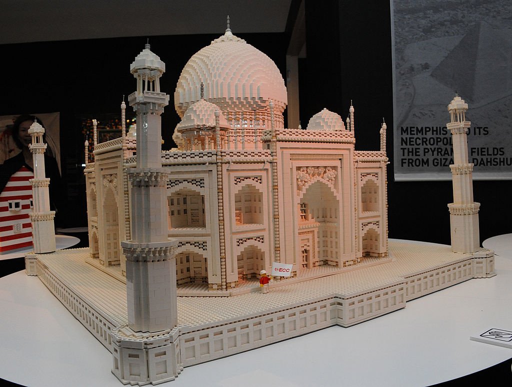 Le Taj Mahal version LEGO a été exposé lors d'une avant-première presse à Tokyo le 1er novembre 2012., Getty image