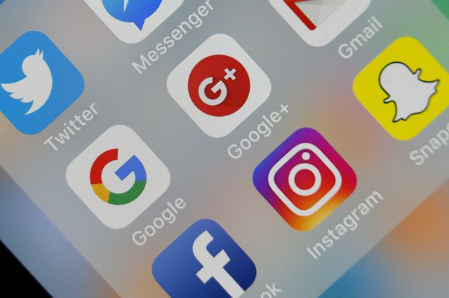 Pub: une plainte accuse Google et Meta d'avoir passé un accord anticoncurrentiel