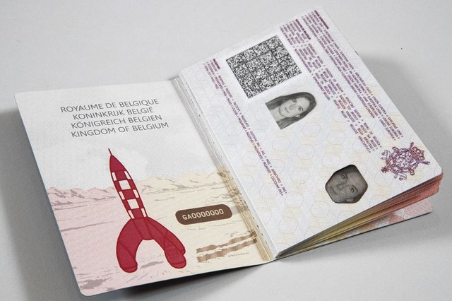La ligne claire sur les nouveaux passeports
